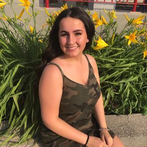 Meet your Posher, Madeline